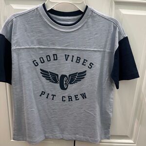 Old navy size small 6-7 shirt new with tag